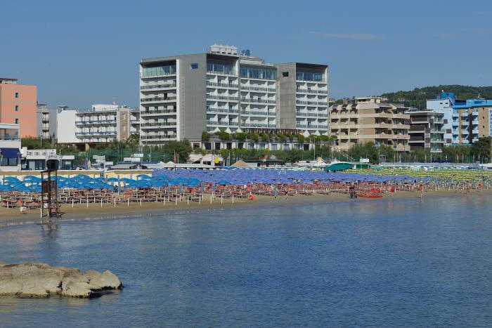 hotel sul mare pesaro